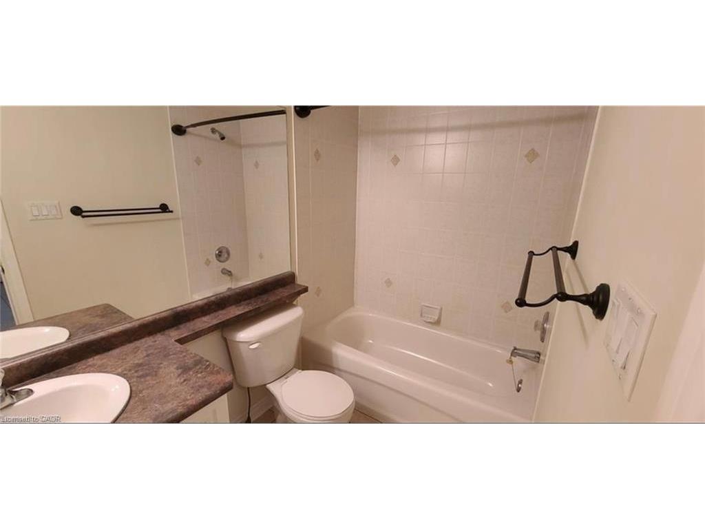 









520


Silken Lauamnn

Drive,
Newmarket,




ON
L3X 2S7

