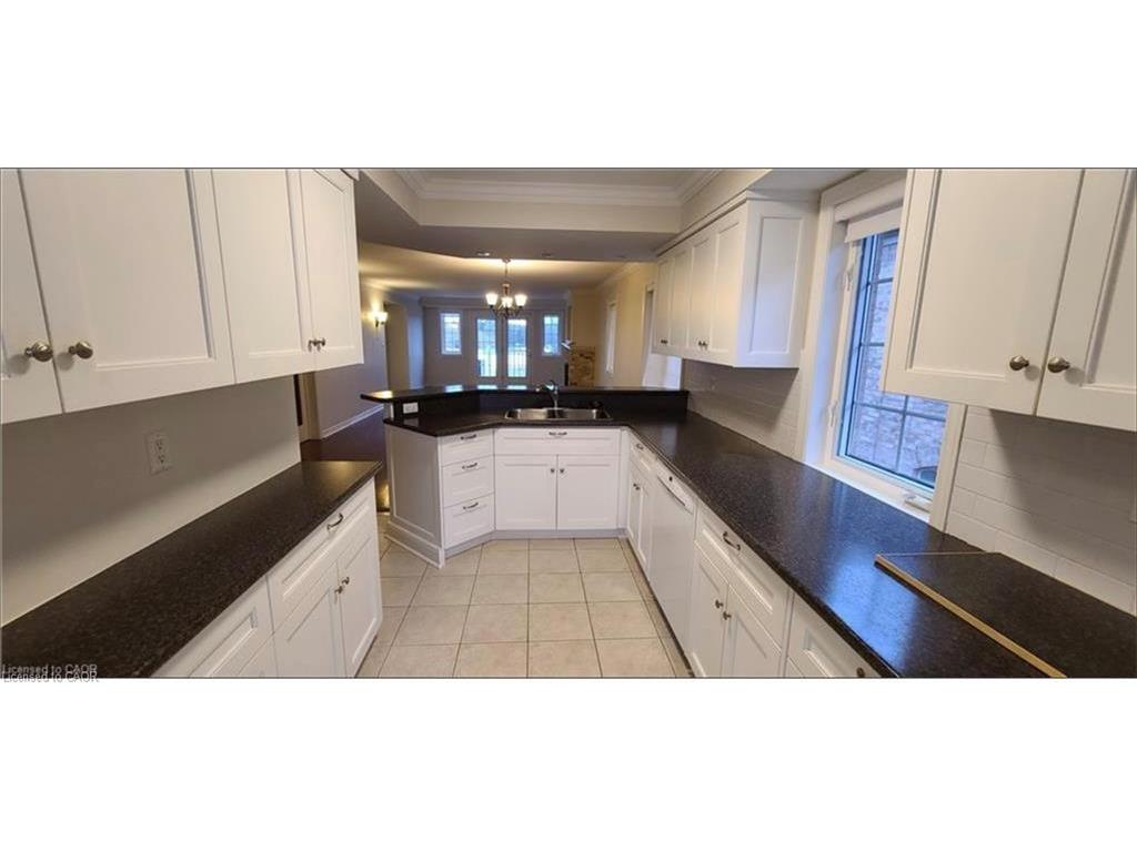 









520


Silken Lauamnn

Drive,
Newmarket,




ON
L3X 2S7

