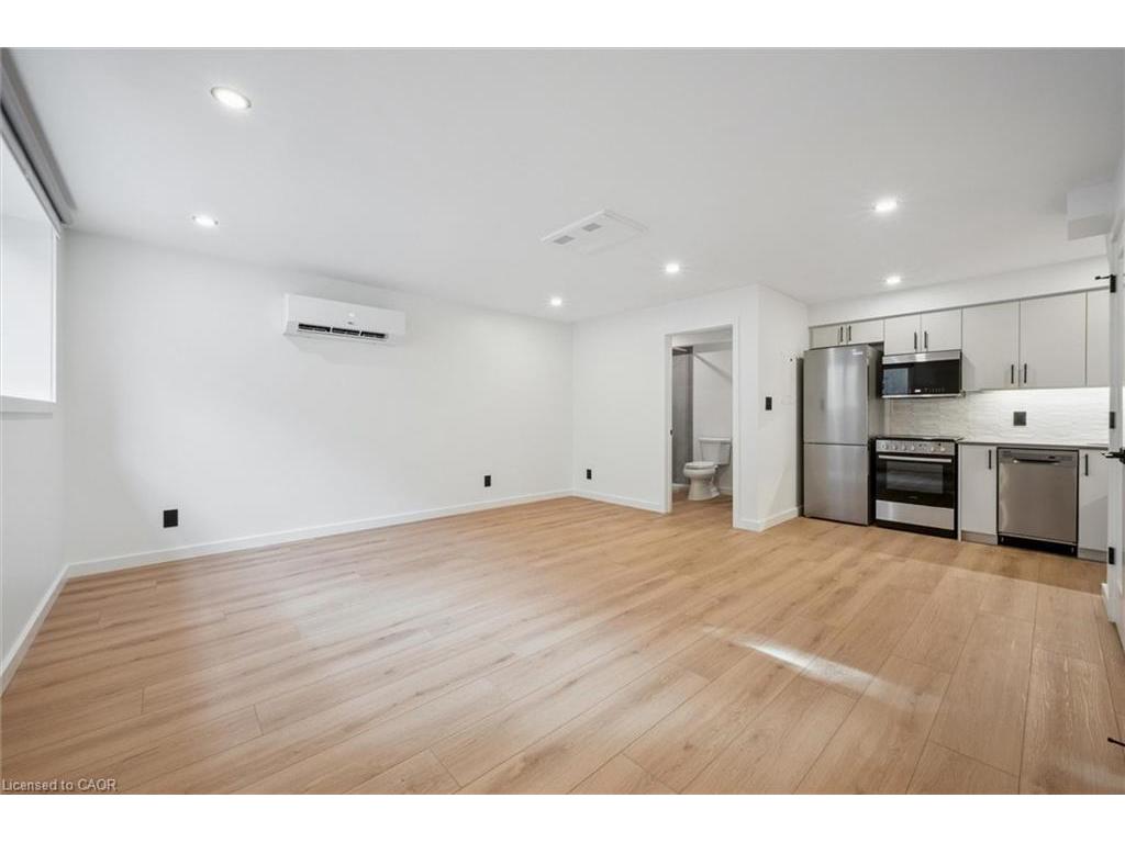 









66


Union

Street, 3,
Waterloo,




ON
N2J 1B9

