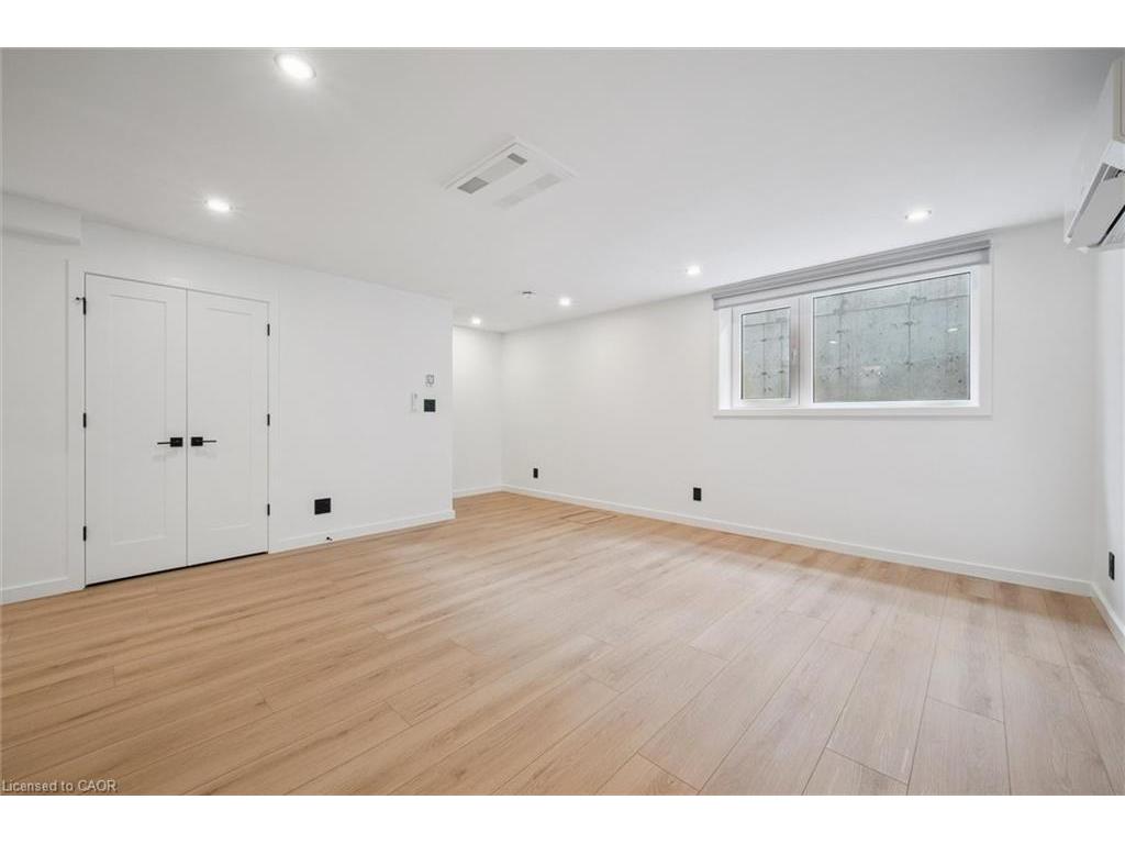 









66


Union

Street, 3,
Waterloo,




ON
N2J 1B9

