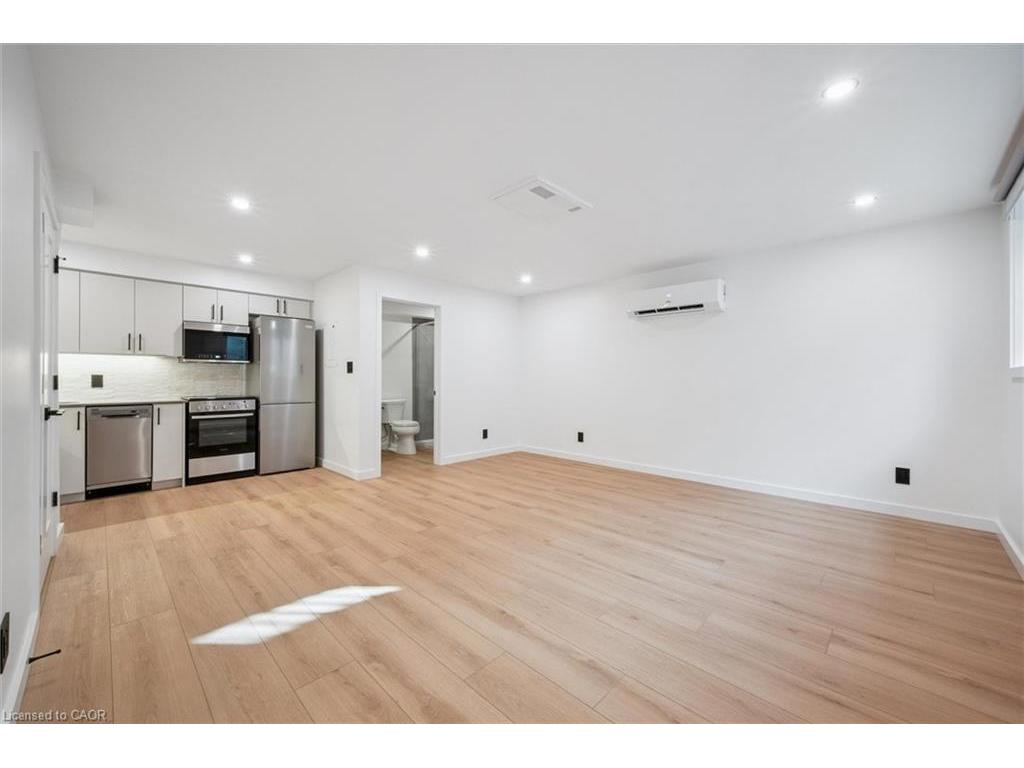 









66


Union

Street, 4,
Waterloo,




ON
N2J 1B9

