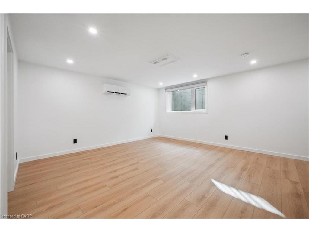 









66


Union

Street, 4,
Waterloo,




ON
N2J 1B9

