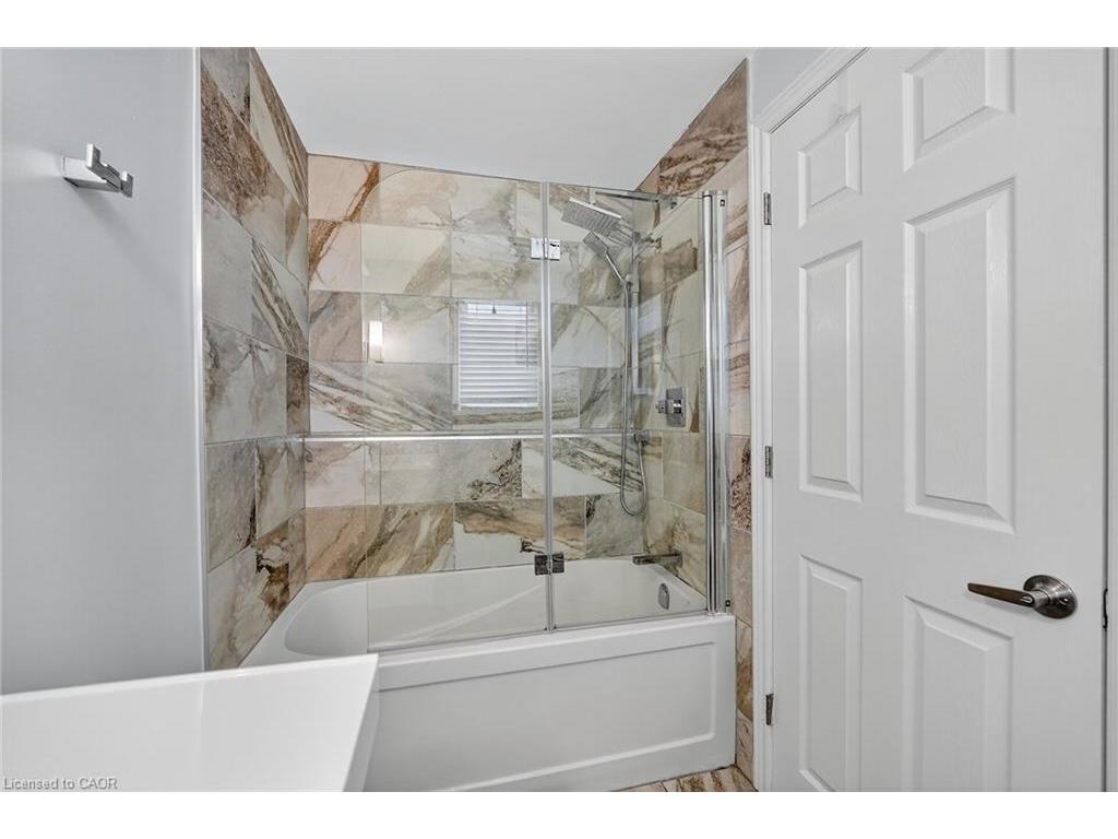 









178


Scott

Street, 21,
St. Catharines,




ON
L2N 6Y5

