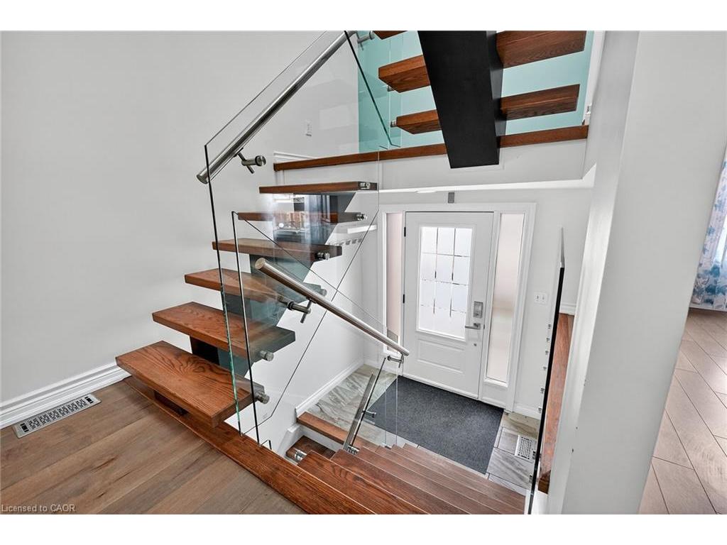 









178


Scott

Street, 21,
St. Catharines,




ON
L2N 6Y5

