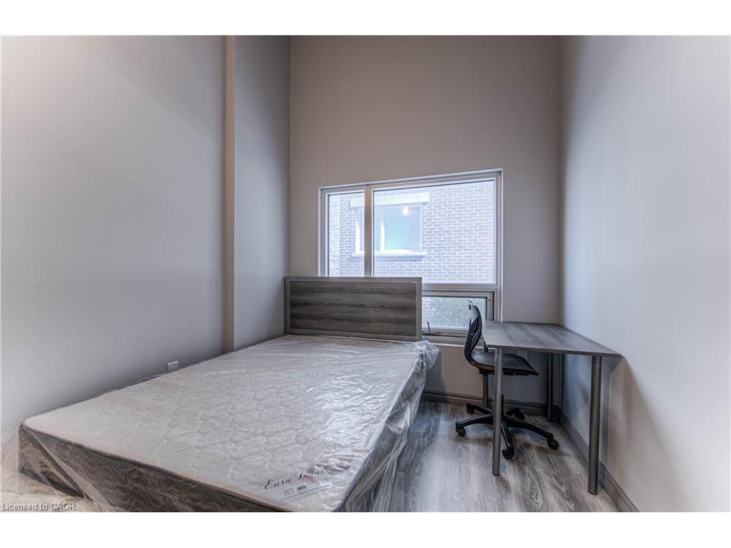 









275


Larch

Street, F113,
Waterloo,




ON
N2L 3R2

