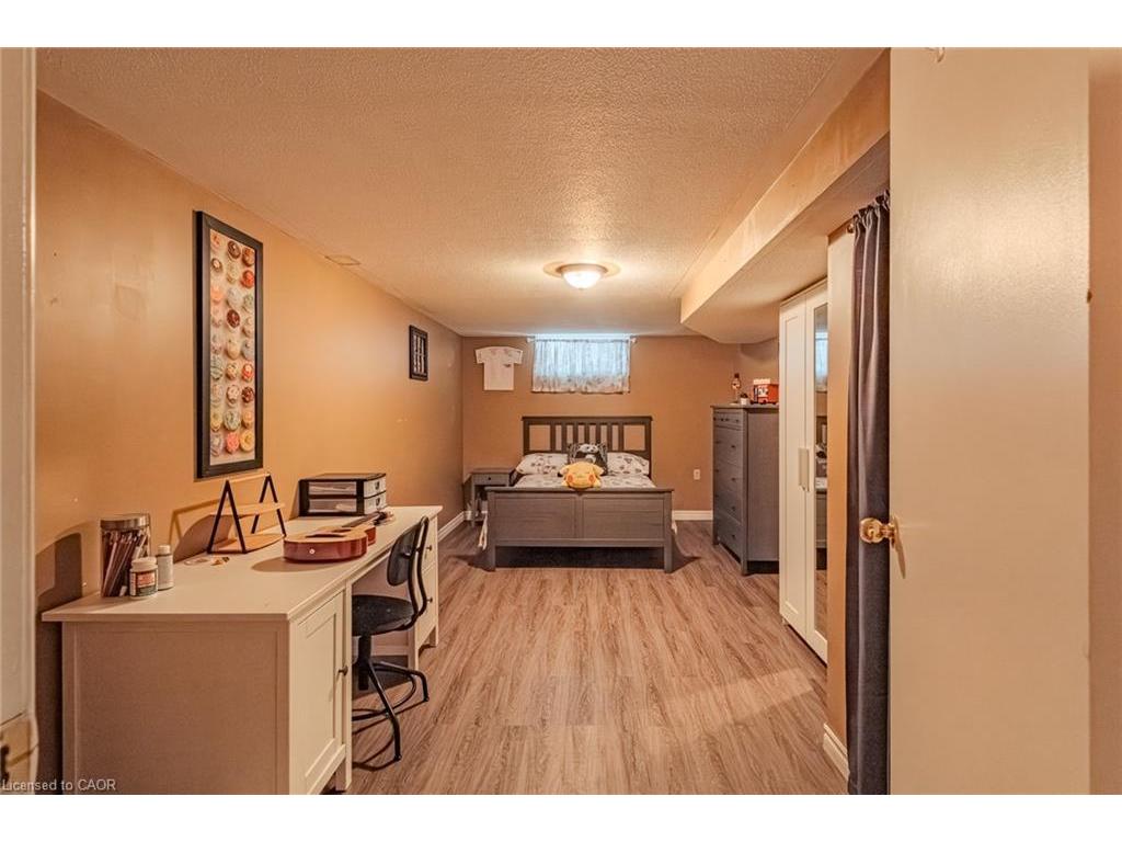 









26


Douglas

Avenue,
Simcoe,




ON
N3Y 4X4

