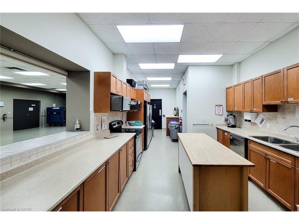 









115


Turnberry

Trail,
Welland,




ON
L3B 0B7

