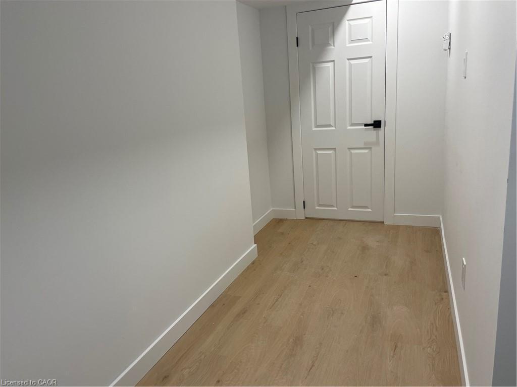 









51


Drake

Avenue, B,
Paris,




ON
N3L 0J1

