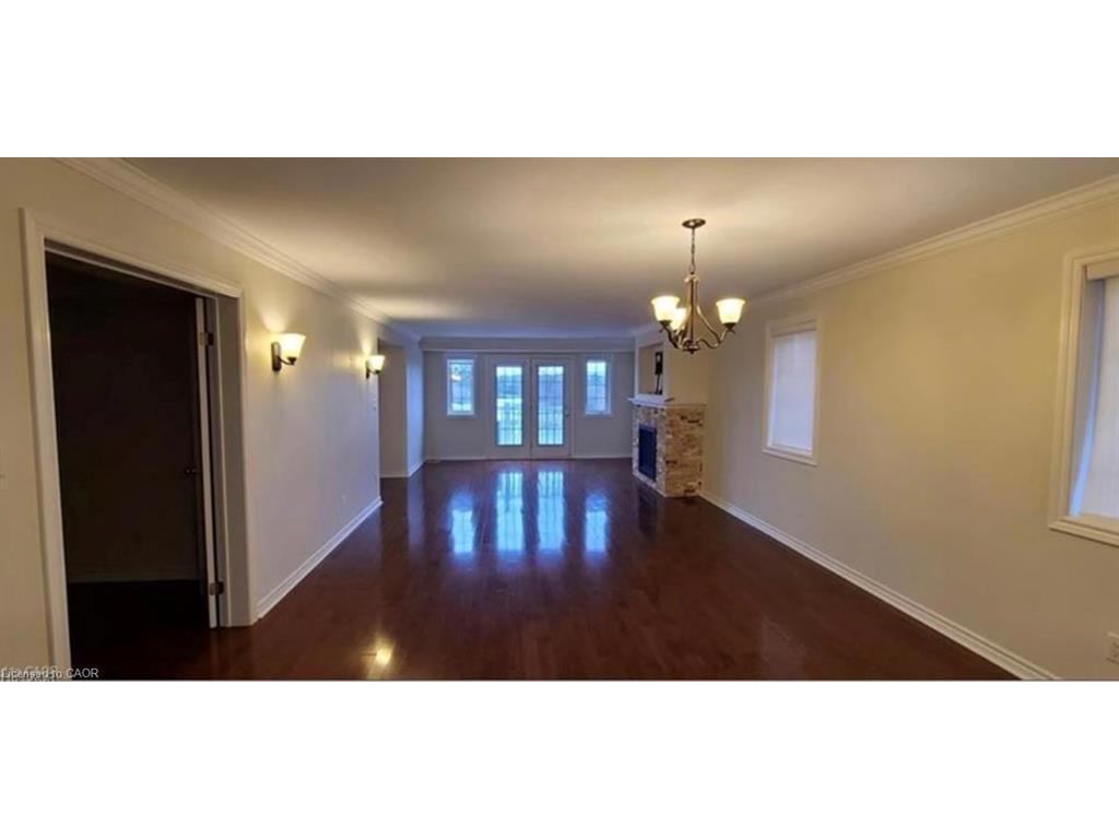 









520


Silken Lauamnn

Drive,
Newmarket,




ON
L3X 2S7

