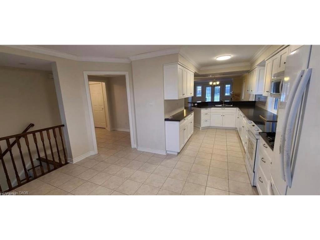 









520


Silken Lauamnn

Drive,
Newmarket,




ON
L3X 2S7

