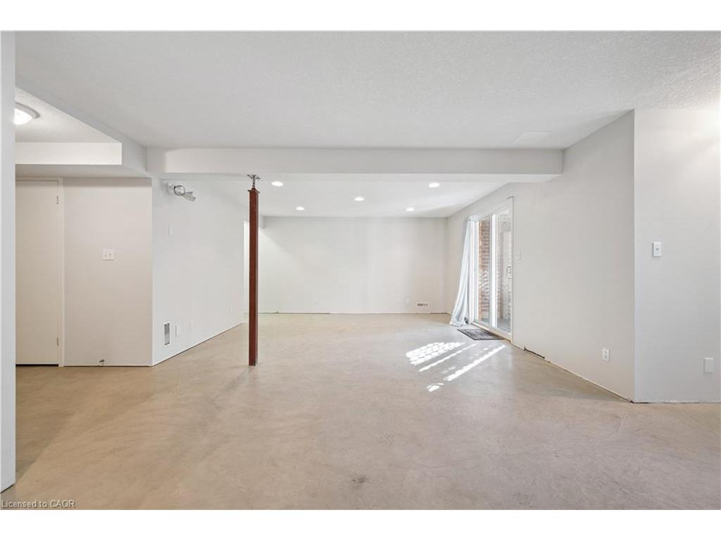 









17


Terraview

Crescent,
Guelph,




ON
N1G 5A7

