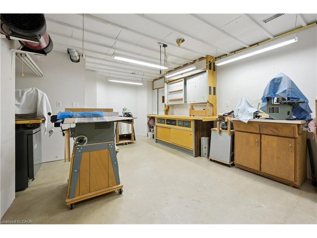 









17


Terraview

Crescent,
Guelph,




ON
N1G 5A7

