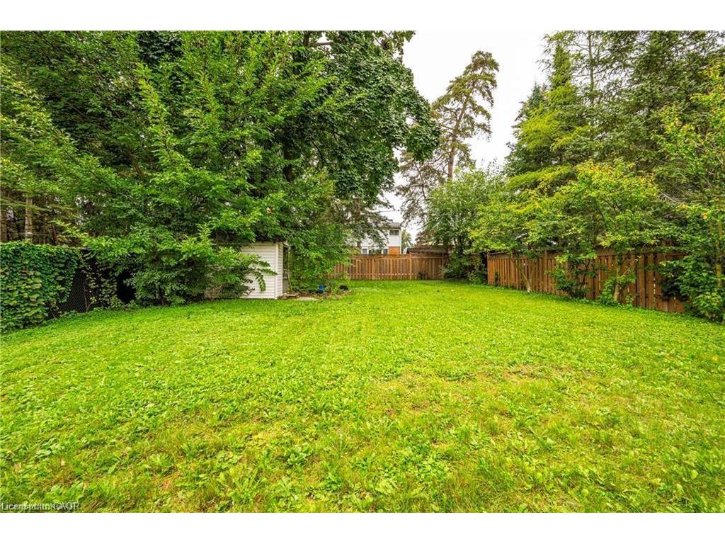 









200


Sheldon

Avenue North, B,
Kitchener,




ON
N2H 3M8

