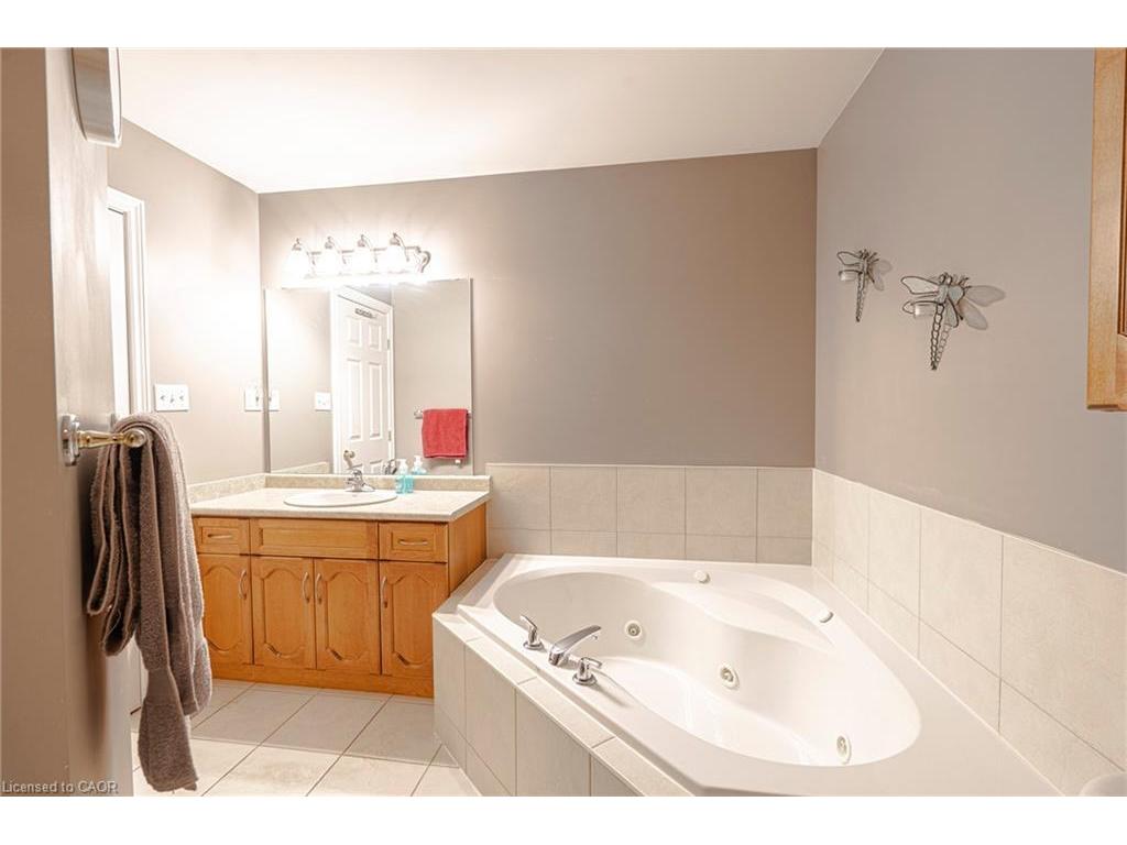 









3209


Regional Rd 56

,
Binbrook,




ON
L0R 1C0

