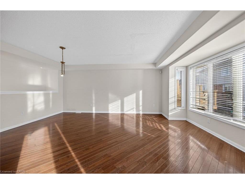 









3175


Bunkerhill

Place,
Burlington,




ON
L7M 0C4

