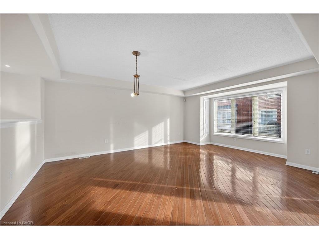 









3175


Bunkerhill

Place,
Burlington,




ON
L7M 0C4

