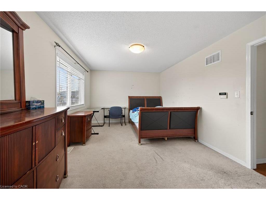 









3175


Bunkerhill

Place,
Burlington,




ON
L7M 0C4

