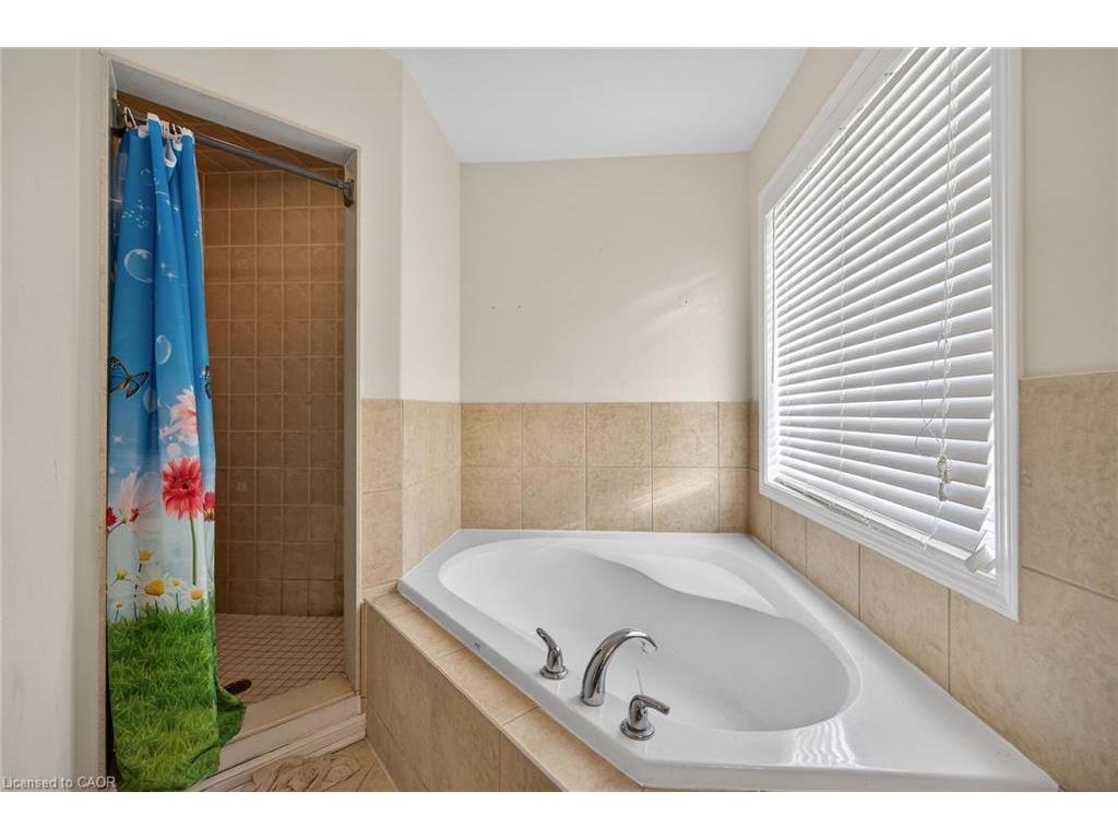 









3175


Bunkerhill

Place,
Burlington,




ON
L7M 0C4

