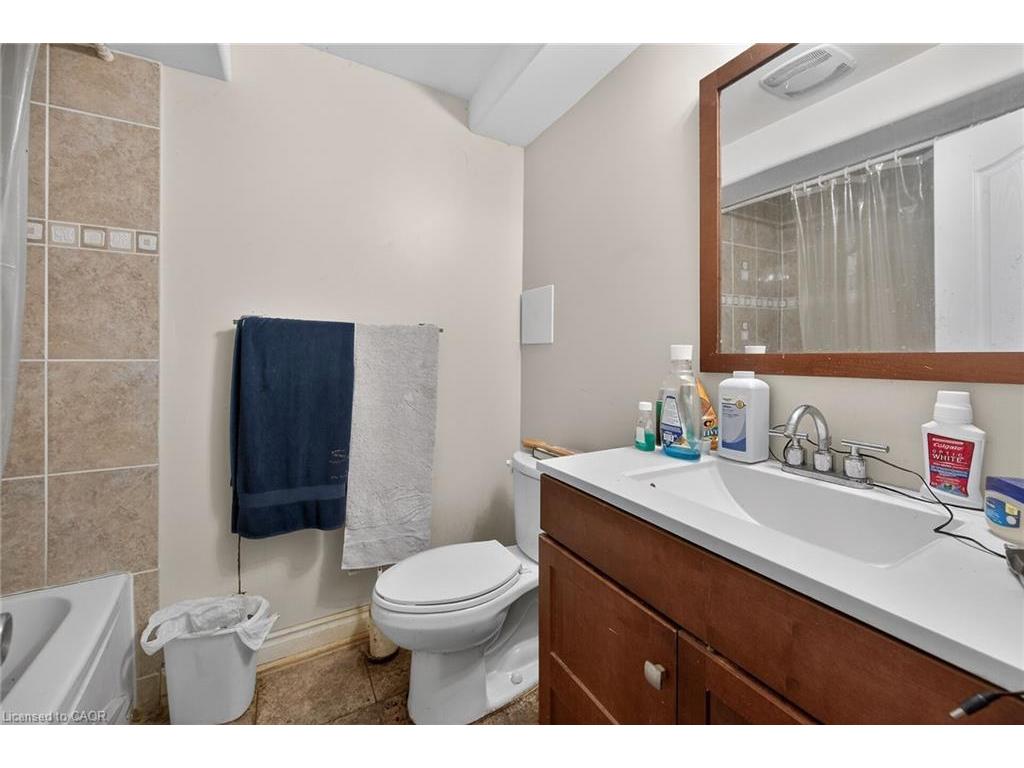 









3175


Bunkerhill

Place,
Burlington,




ON
L7M 0C4

