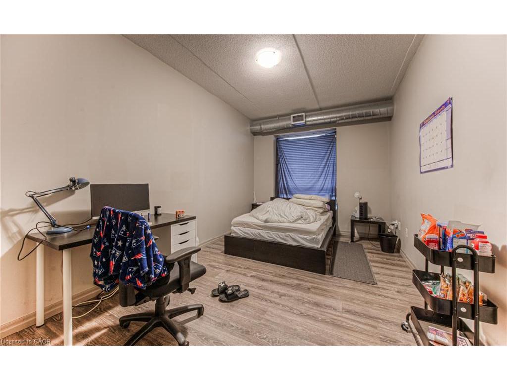 









8


Hickory

Street West, 401,
Waterloo,




ON
N2L 3H6

