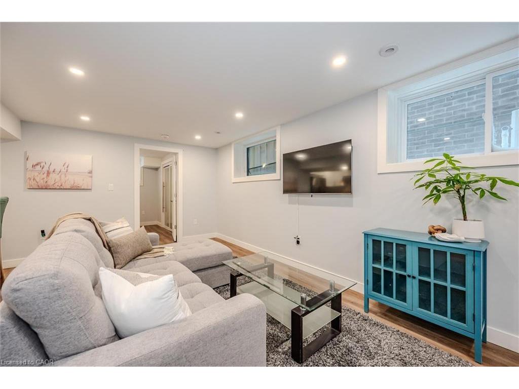 









49


Ryder

Avenue,
Guelph,




ON
N1G 0H1

