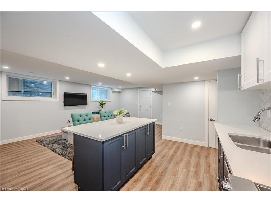 









49


Ryder

Avenue,
Guelph,




ON
N1G 0H1

