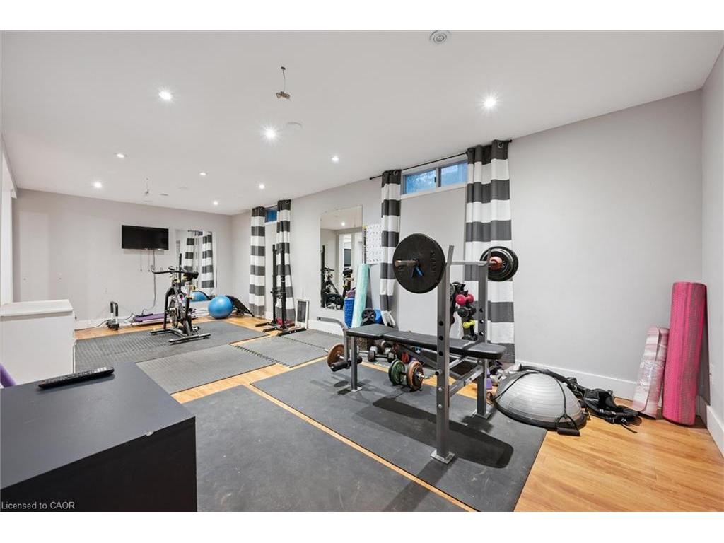 









60


Hands

Drive,
Guelph,




ON
N1G 3H3

