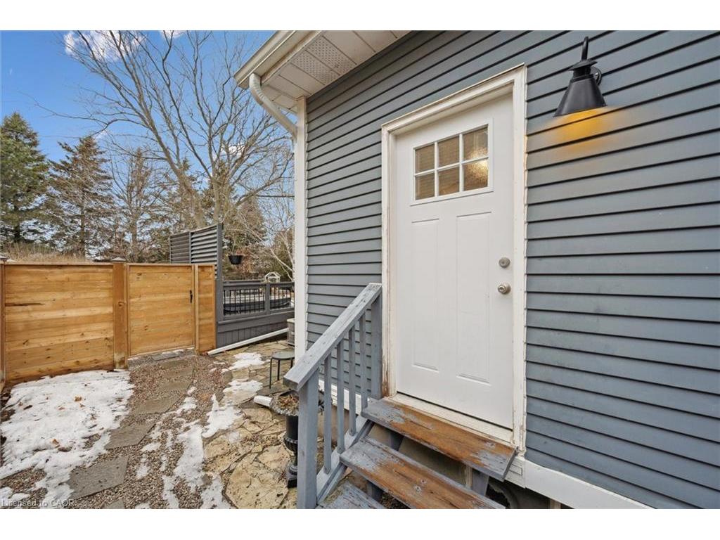 









60


Hands

Drive,
Guelph,




ON
N1G 3H3

