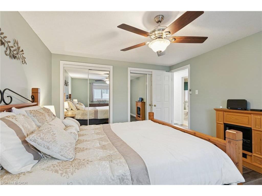 









6


Heatherwood

Place,
Kitchener,




ON
N2N 3N7

