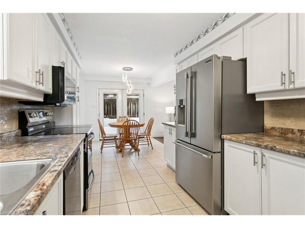 









6


Heatherwood

Place,
Kitchener,




ON
N2N 3N7

