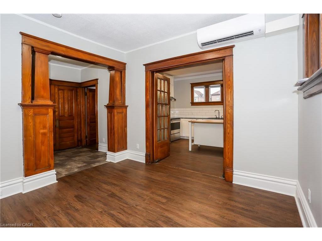 









94


Scott

Street,
Kitchener,




ON
N2H 2R5

