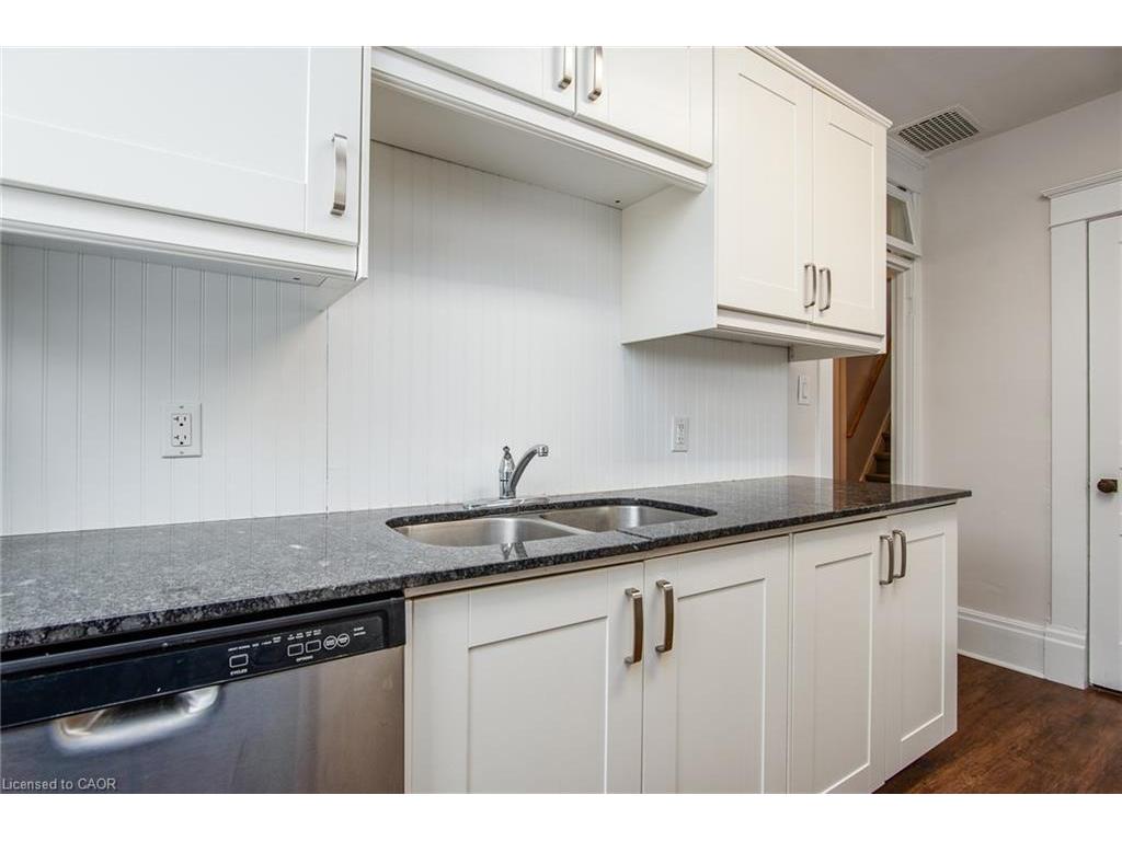 









94


Scott

Street,
Kitchener,




ON
N2H 2R5

