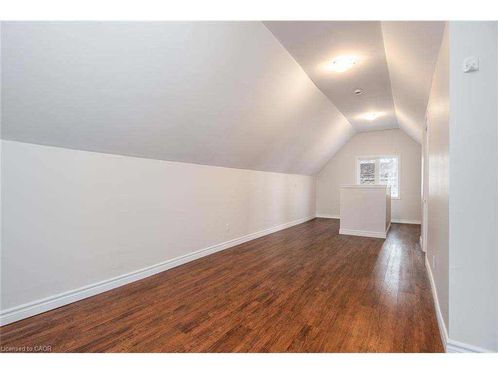 









94


Scott

Street,
Kitchener,




ON
N2H 2R5

