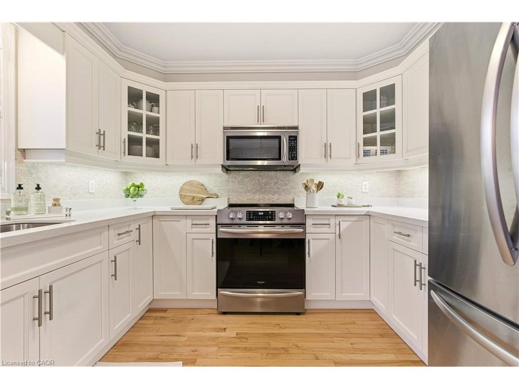 









5205


Brada

Crescent,
Burlington,




ON
L7L 6W4

