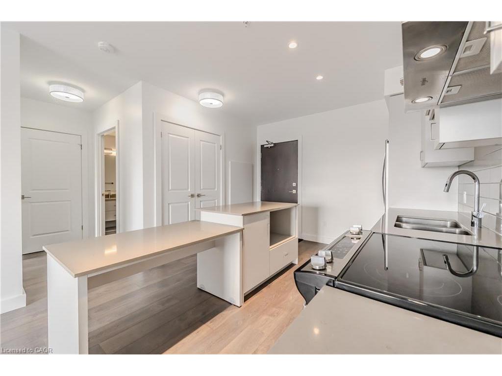 









50


Grand

Avenue South, 1604,
Cambridge,




ON
N1S 0C2

