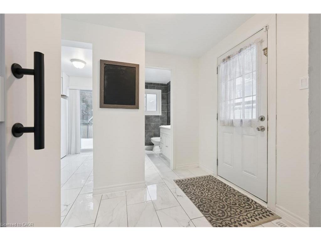 









11


Ingleside

Drive,
Kitchener,




ON
N2M 2G7

