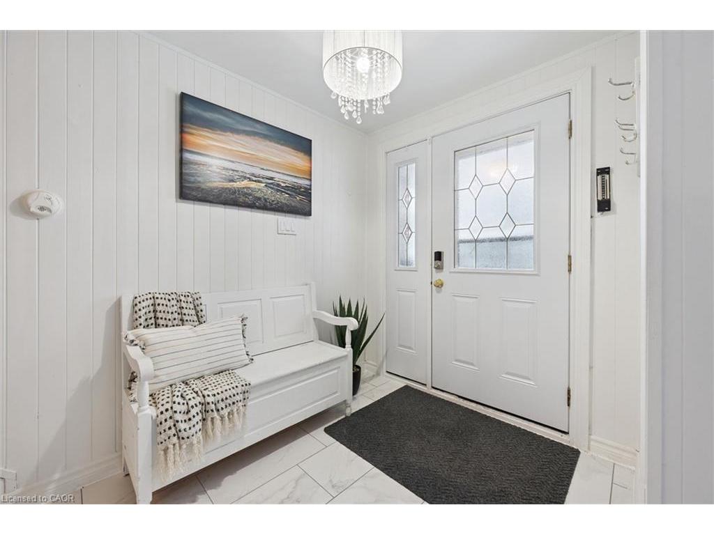 









11


Ingleside

Drive,
Kitchener,




ON
N2M 2G7

