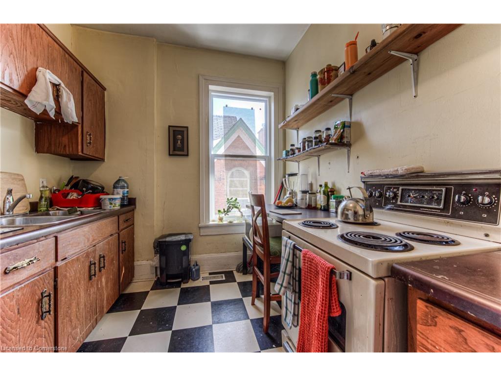 









111-113


Joseph

Street,
Kitchener,




ON
N2G 1J3

