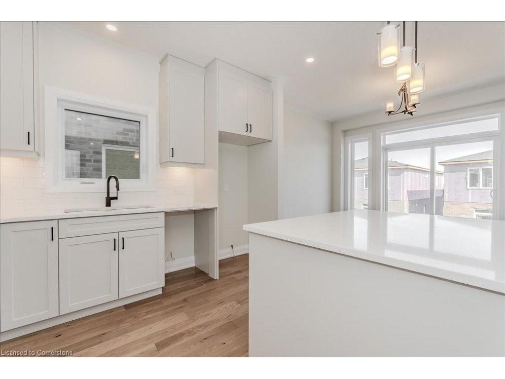 









552


Balsam Poplar

Street,
Waterloo,




ON
N2V 0E3

