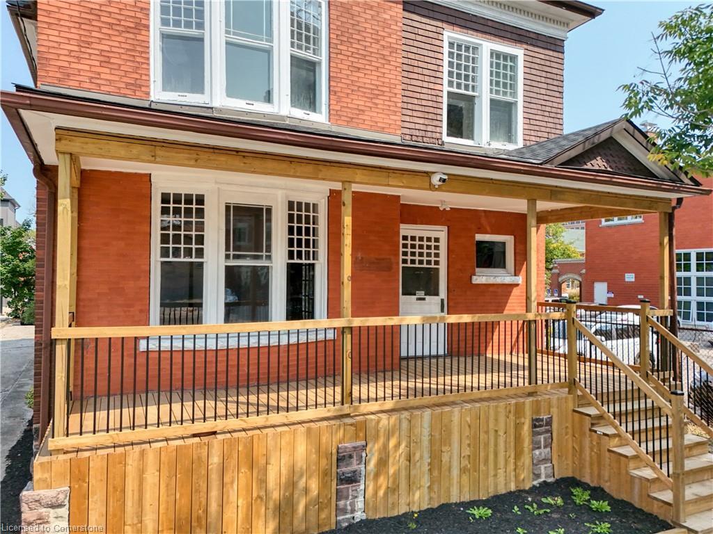 









18


Weber

Street West,
Kitchener,




ON
N2H 3Z2

