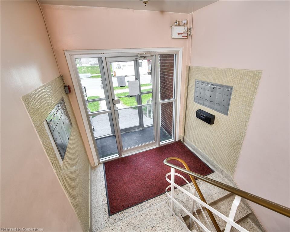 









357


Connaught

Street, 2,
Kitchener,




ON
N2C 1B9

