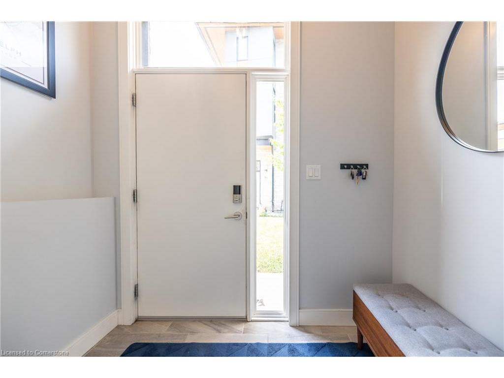 









32


Arkell

Road, 17,
Guelph,




ON
N1L 0L4

