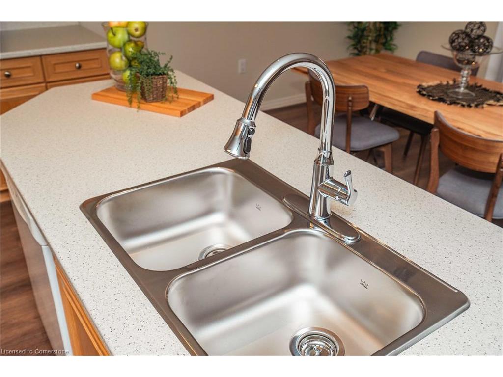 









110


Ethel

Road,
Waterloo,




ON
N2J 4G8


