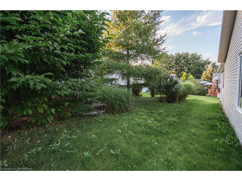 









110


Ethel

Road,
Waterloo,




ON
N2J 4G8

