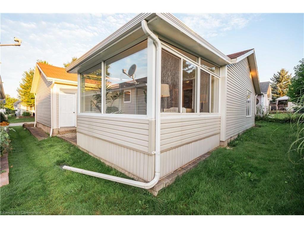 









110


Ethel

Road,
Waterloo,




ON
N2J 4G8

