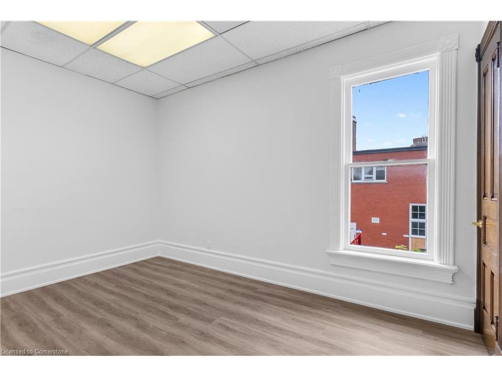 









18


Weber

Street West, office 8,
Kitchener,




ON
N2H 3Z2

