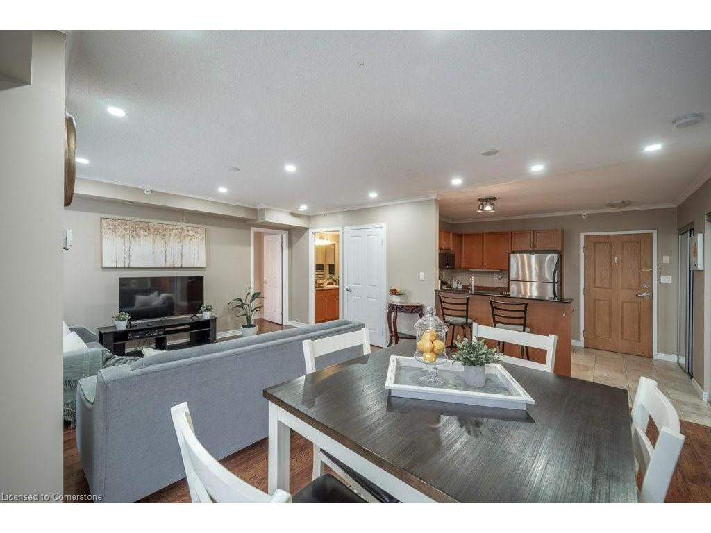 









8


Harris

Street, 418,
Cambridge,




ON
N1R 8R1


