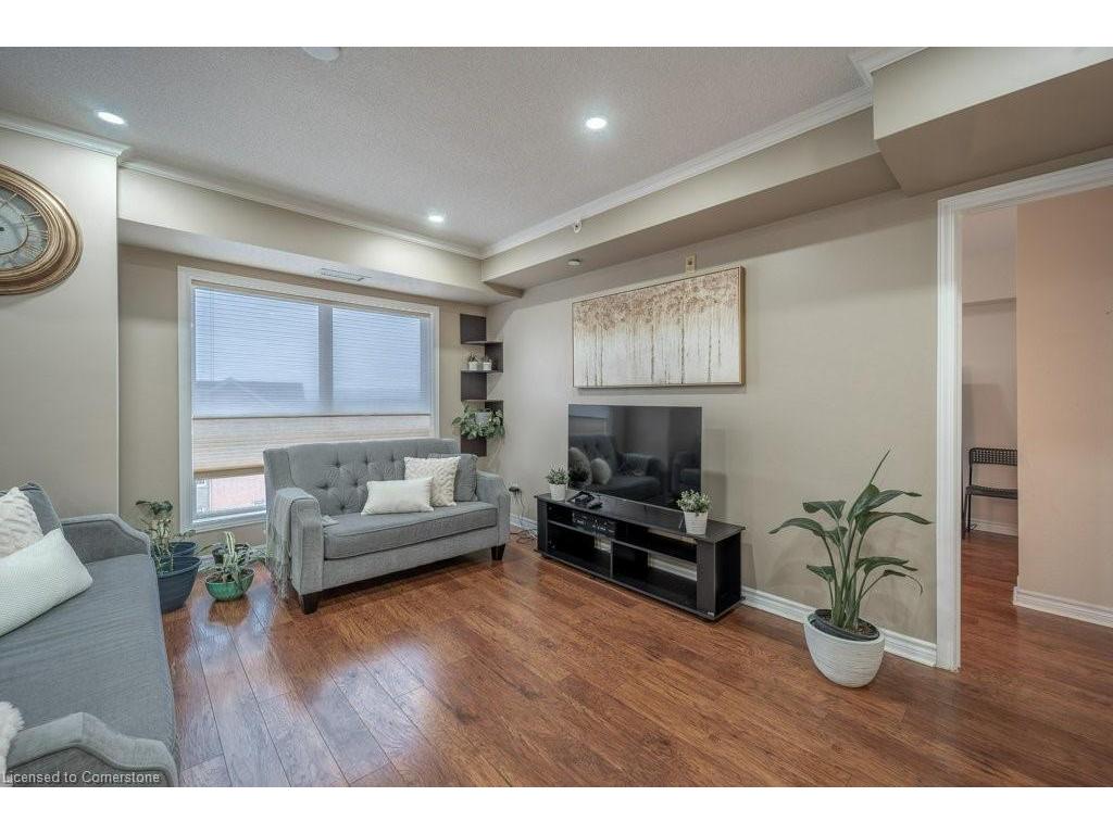 









8


Harris

Street, 418,
Cambridge,




ON
N1R 8R1

