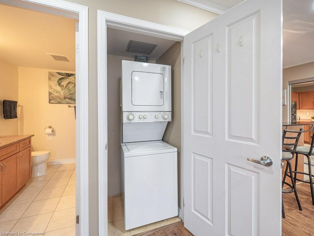 









8


Harris

Street, 418,
Cambridge,




ON
N1R 8R1


