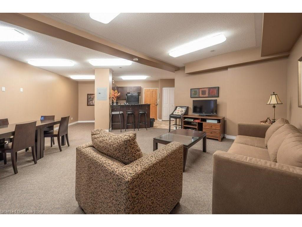 









8


Harris

Street, 418,
Cambridge,




ON
N1R 8R1

